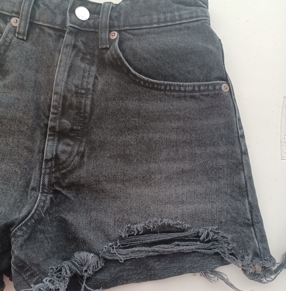 Zara 100% Cotton Button Fly High-Rise Sz 4 Denim Cut-Off Shorts - Picture 5 of 14